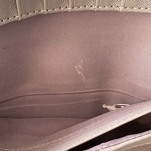 Fossil Pink and Gray Leather Wallet Bundle - Picture 6 of 9